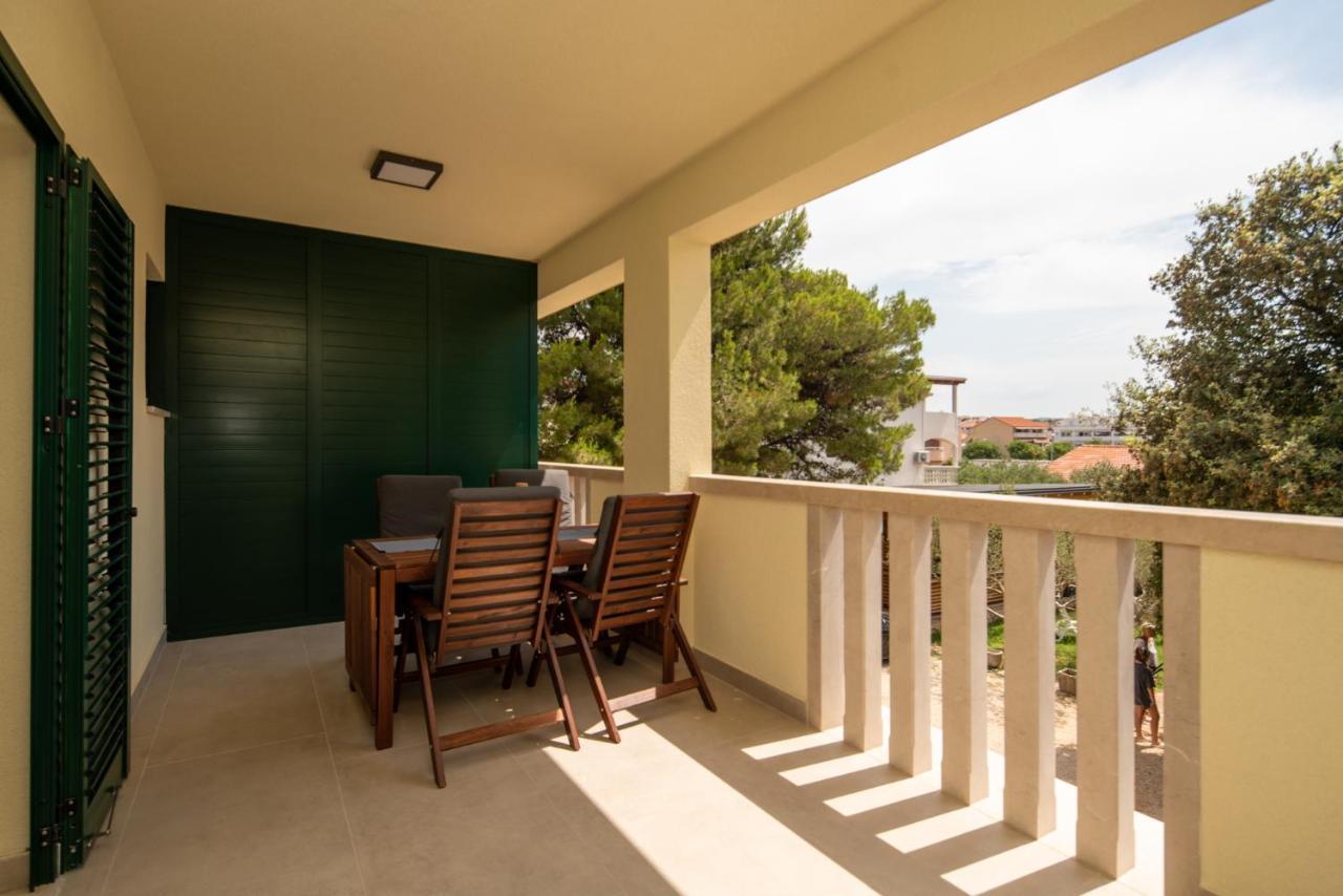 Apartmani Mara Pakoštane Extérieur photo