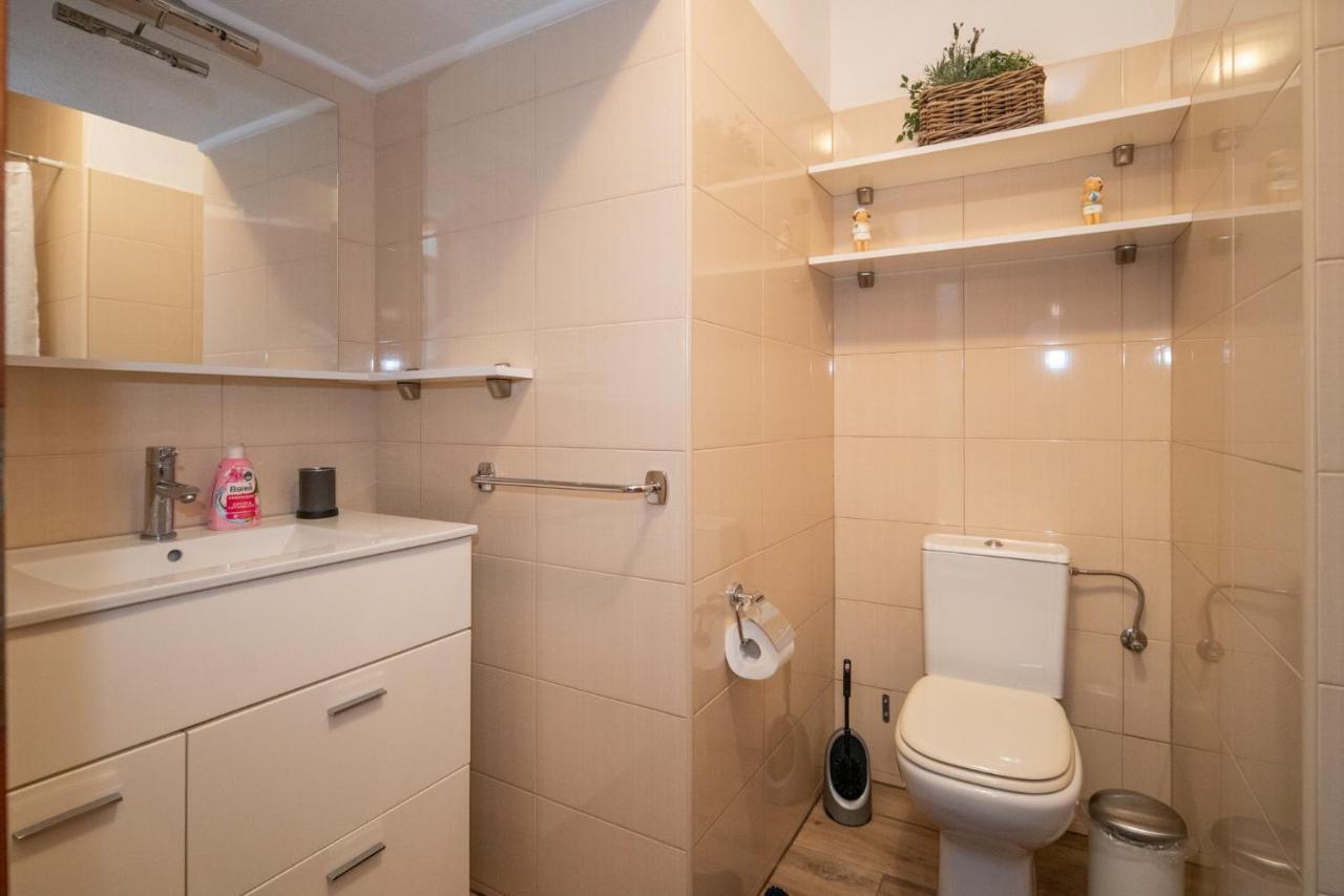 Apartmani Mara Pakoštane Extérieur photo
