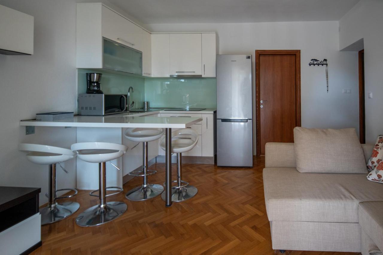 Apartmani Mara Pakoštane Extérieur photo