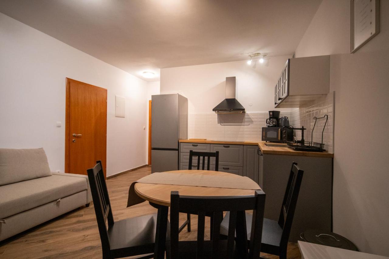 Apartmani Mara Pakoštane Extérieur photo