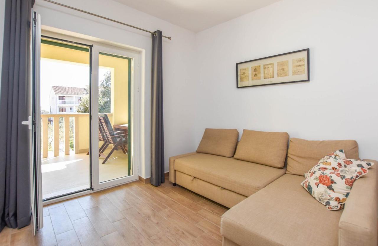 Apartmani Mara Pakoštane Extérieur photo